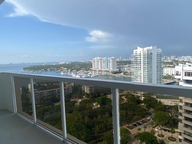 9 Island Ave 2410, Miami Beach, Floride 33139, États-Unis