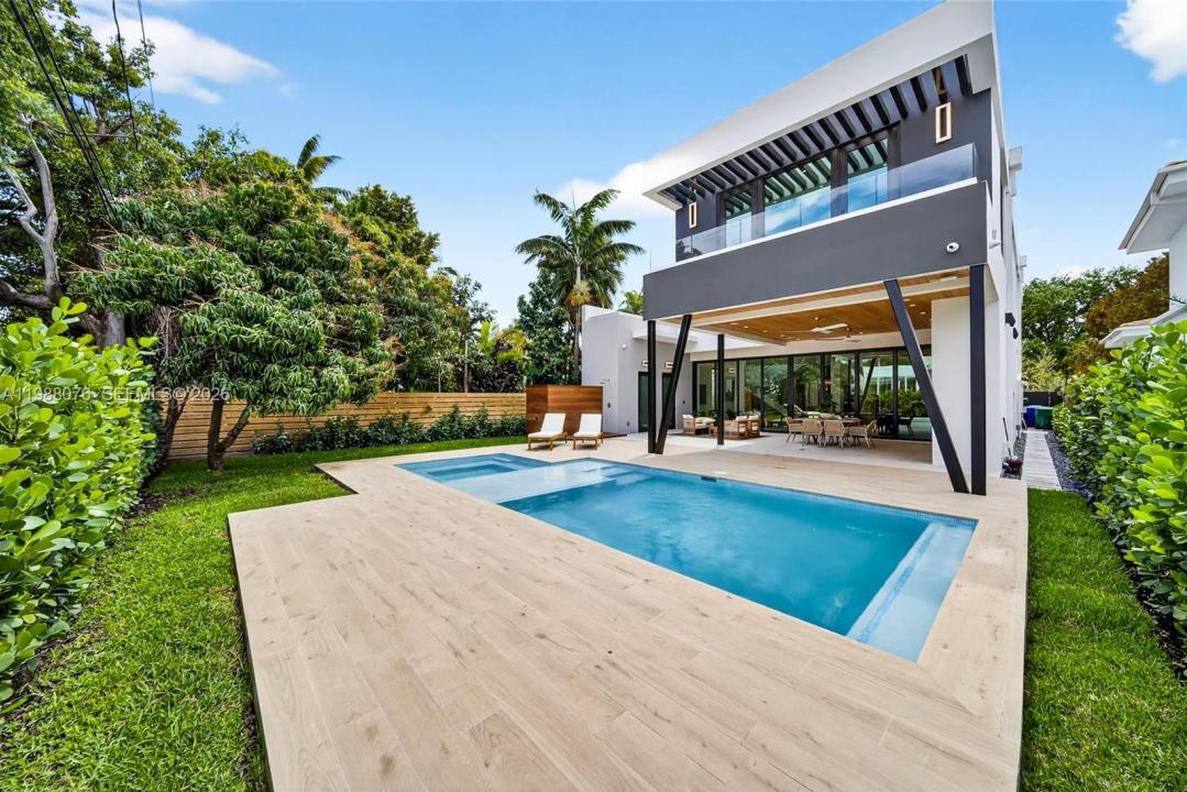 609 SW 24th Rd, Miami, Floride 33129, États-Unis