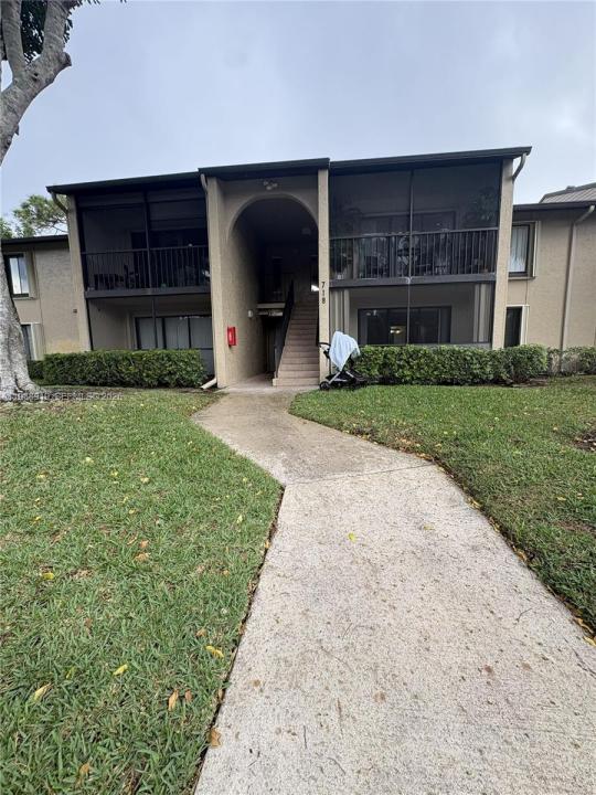 718 Sunny Pine Way D1, Green Acres, Florida 33415, Stati Uniti