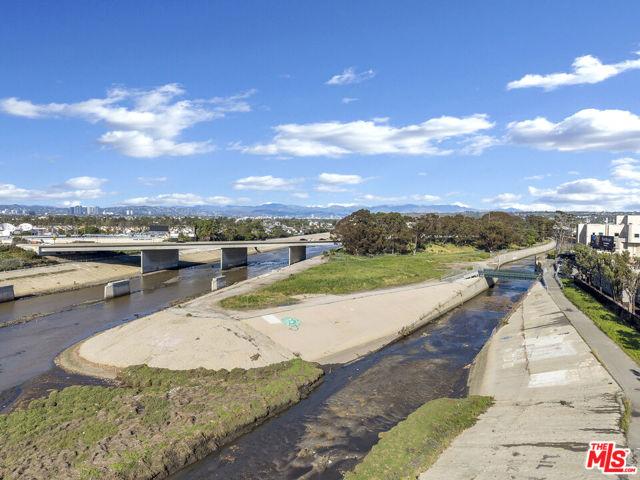 Beethoven, Los Angeles, Калифорния 90066, Соединенные Штаты