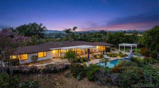 Camino Alisos, Fallbrook, Kalifornia 92028, USA