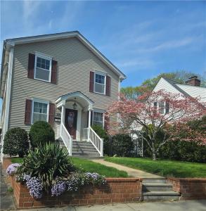 215 Bourne Avenue, East Providence, 로드아일랜드 02916, 미국