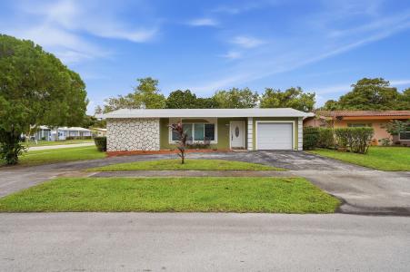 2301 NW 37th Avenue, Lauderdale Lakes, Florida 33311