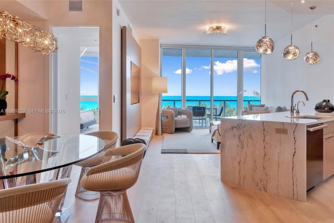 100 S Pointe Dr 708, Miami Beach, Floride 33139, États-Unis