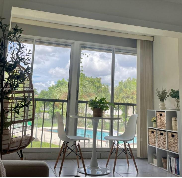 9405 W Flagler St D204, Miami, Floride 33174, États-Unis