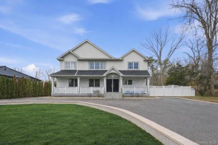 171 Oakfield Avenue, Huntington, New York 11746, Amerika Birleşik Devletleri