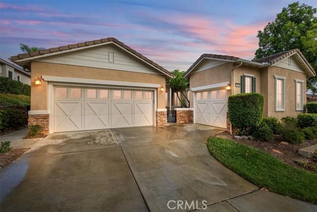 Fawnskin Drive, Corona, California 92883, Stati Uniti