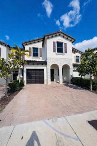 12767 SW 230th Ter, Miami, Florida 33170, USA