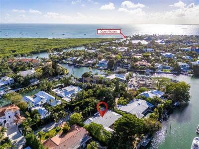221 Knollwood Dr, Key Biscayne, Florida 33149, USA