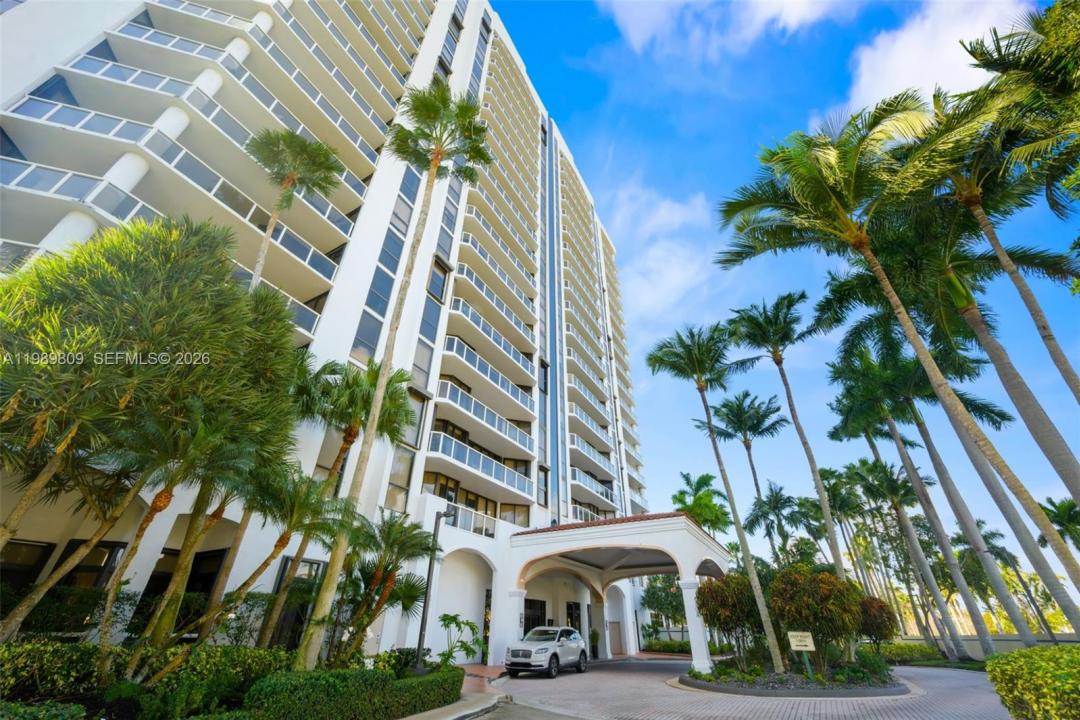 3598 Yacht Club Dr 1204, Aventura, Флорида 33180, Соединенные Штаты