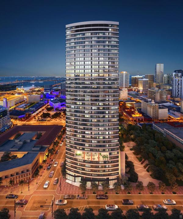 225 N Miami Ave 202, Miami, Florida 33128, Stati Uniti