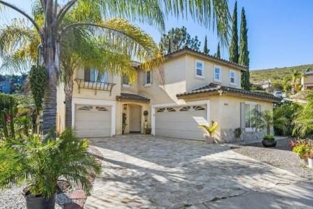 Celestial Waters Drive, Spring Valley, Californie 91977, États-Unis