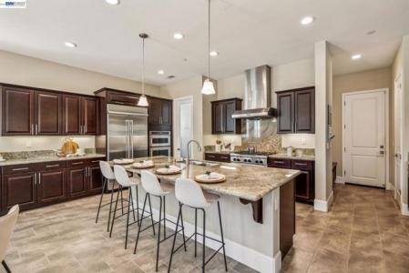 Adair Way, Hayward, Californie 94542, États-Unis