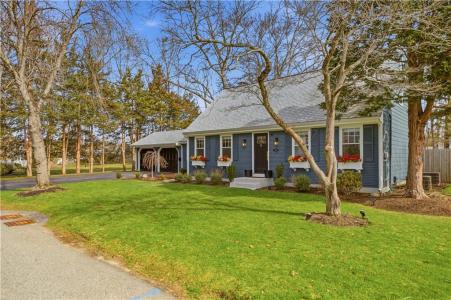 23 Hanson Road, Barrington, RI 02806, USA