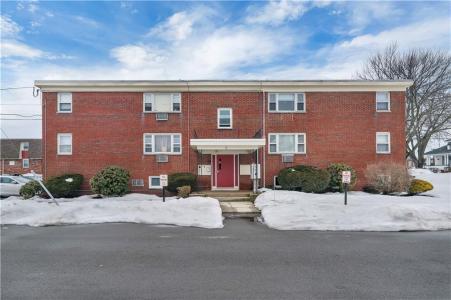 5 GARIBALDI Street 33, North Providence, RI 02911, USA