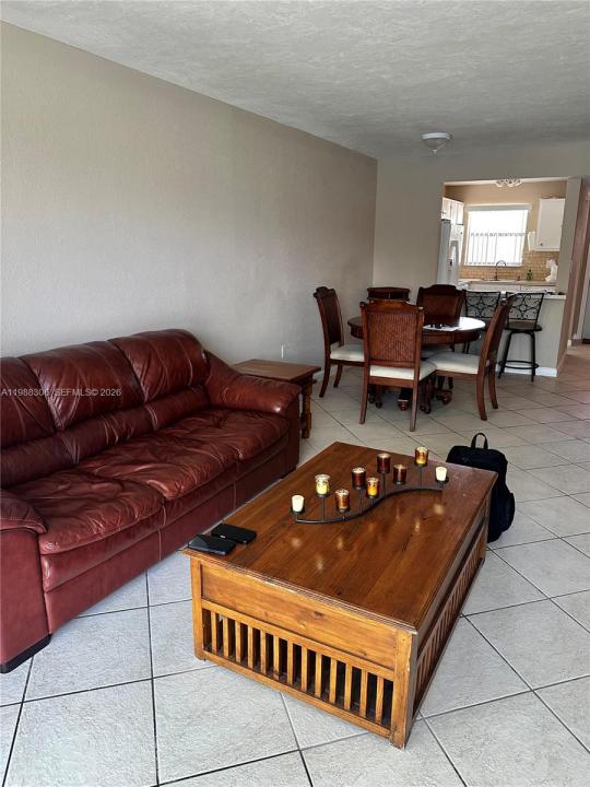 2701 E Sunrise Lakes Dr 209, Sunrise, Floride 33322, États-Unis