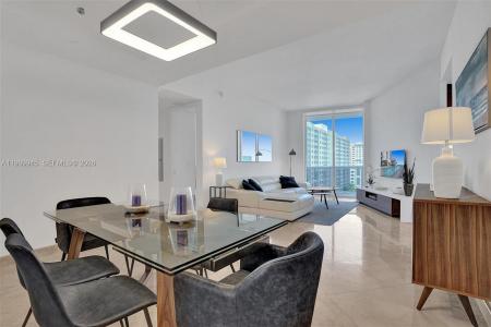 16001 Collins Ave 805, Sunny Isles Beach, Florida 33160, USA
