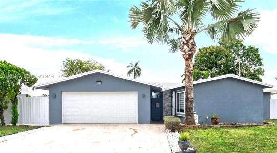 2150 SW 37th Ave, Fort Lauderdale, Florida 33312, USA