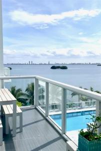 720 NE 62nd St 507, Miami, Florida 33138, USA