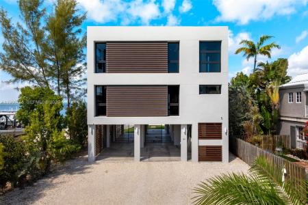 21 Stillwright Way, Key Largo, Florida 33037, USA