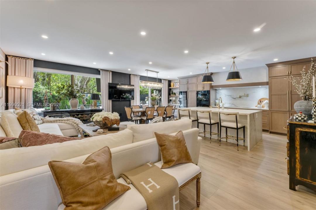 3028 NE Quayside Ln 34, Miami, Floride 33138, États-Unis