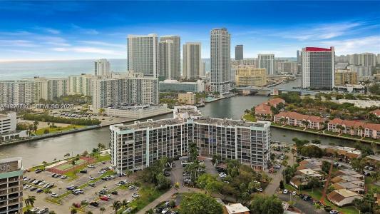 200 Leslie Dr 425, Hallandale Beach, Florida 33009, USA