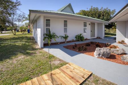 101-103 Jasmine CT, Lake Placid, Florida 33852, Estados Unidos