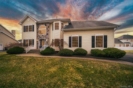 2041 Independence Drive, New Windsor, 紐約州 12553, 美國