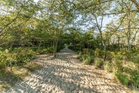 68 Lane 5, Warwick, RI 02888, USA