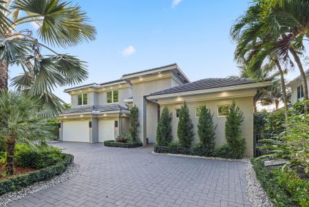 10110 Sweet Bay Street, Plantation, Florida 33324