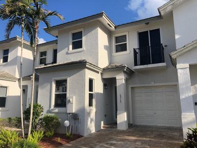 6919 Pines Circle, Coconut Creek, Florida 33073