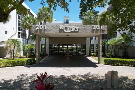 201 178th Dr 423, Sunny Isles Beach, Florida 33160, USA