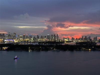 540 West Ave 2011, Miami Beach, Florida 33139, USA