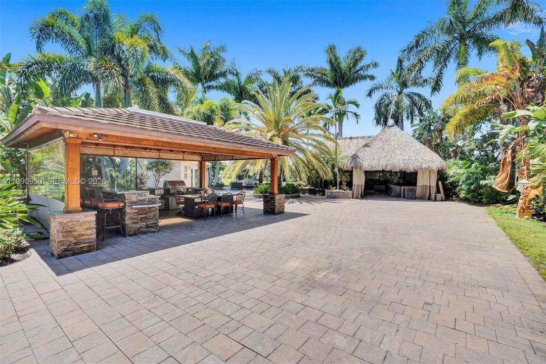 224 N Cortez Dr, Margate, Florida 33068