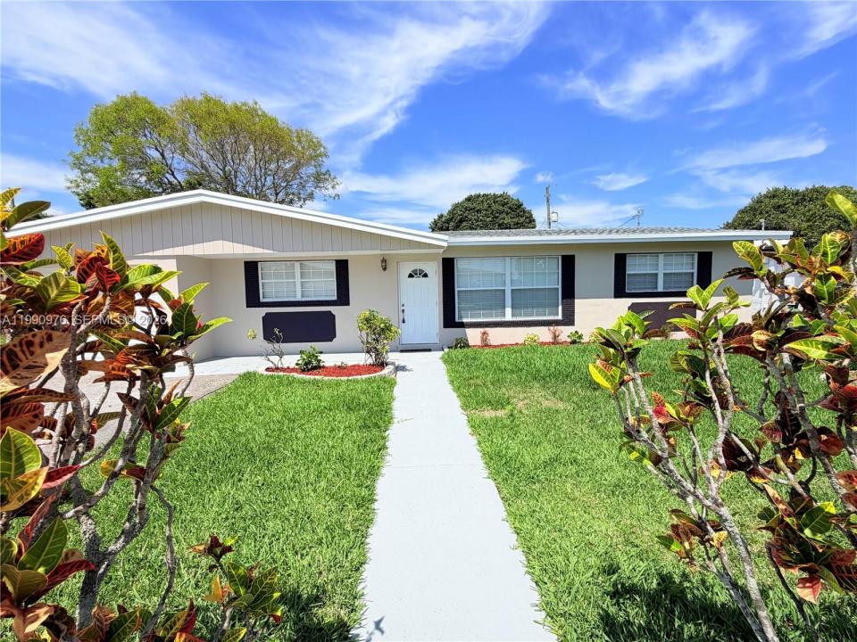 4731 NW 11th St, Lauderhill, Floride 33313, États-Unis