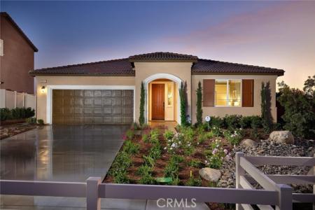 Campania Road, Highland, Californie 92346, États-Unis