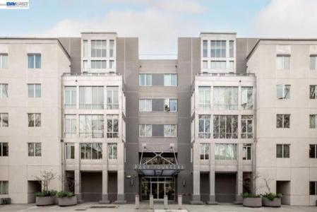 W Julian St, San Jose, קליפורניה 95110, ארצות הברית של אמריקה 