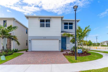 615 NE 1st Terrace, Florida City, פלורידה 33034, ארצות הברית של אמריקה 