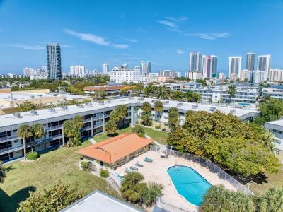270 Layne Blvd 207, Hallandale Beach, Florida 33009, USA
