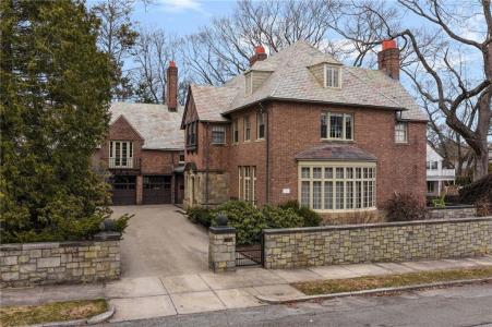 330 Freeman Parkway, Providence, Rhode Island 02906, Estados Unidos