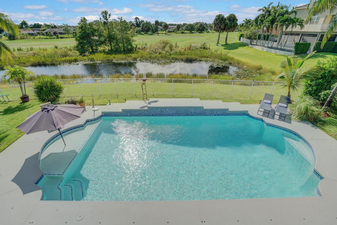 2176 Bellcrest Circle, Royal Palm Beach, Florida 33411, Stati Uniti