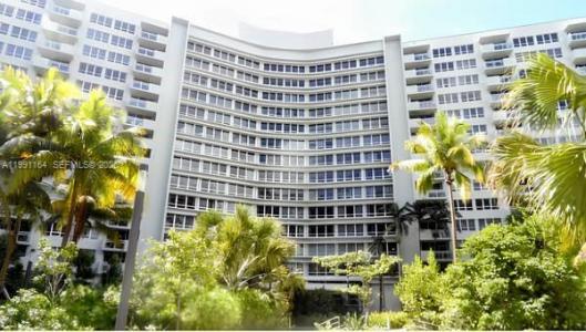 1500 Bay Rd 854S, Miami Beach, Florida 33139, USA
