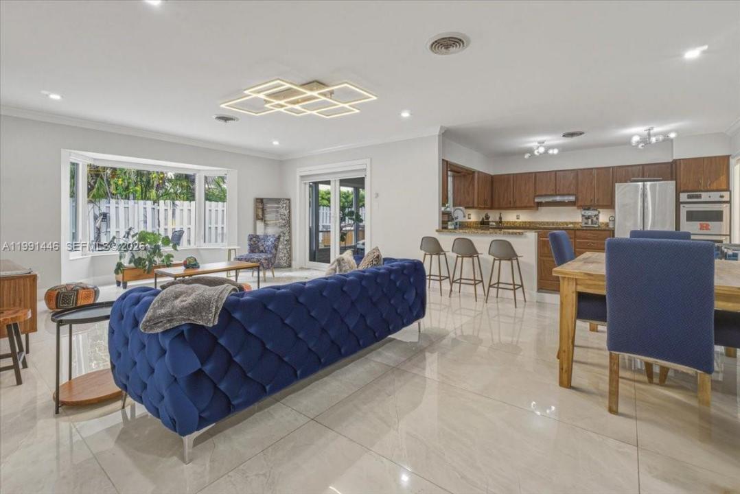 2901 NW 10th Ave, Wilton Manors, Floride 33311, États-Unis