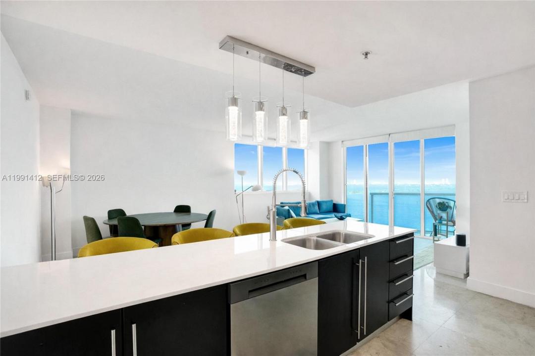 665 NE 25th St 2105, Miami, Floride 33137, États-Unis