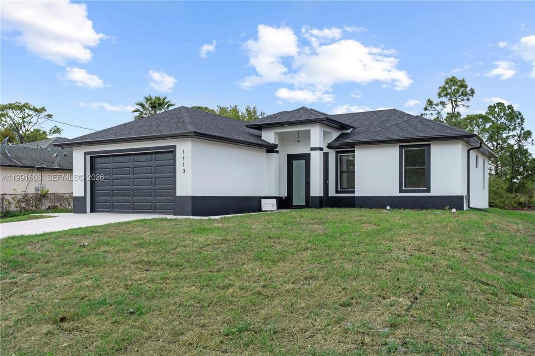 1113 ENRIQUE ST E, Lehigh Acres, Floride 33974, États-Unis
