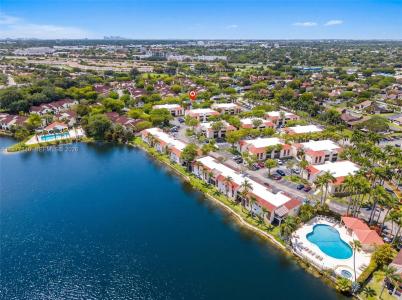 20025 NE 3rd Ct 1, Miami, Florida 33179, HOA KỲ