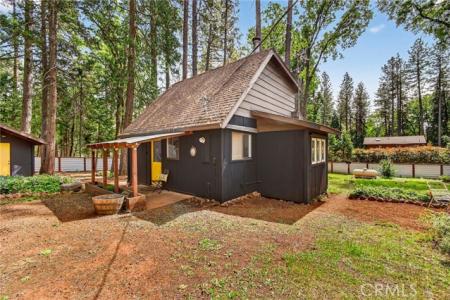 Cody, Forest Ranch, Californie 95942, États-Unis