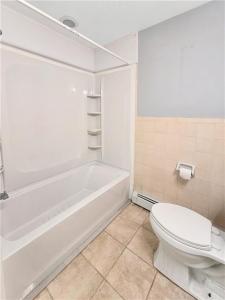 20 Hurdis Street 16, North Providence, RI 02904, USA