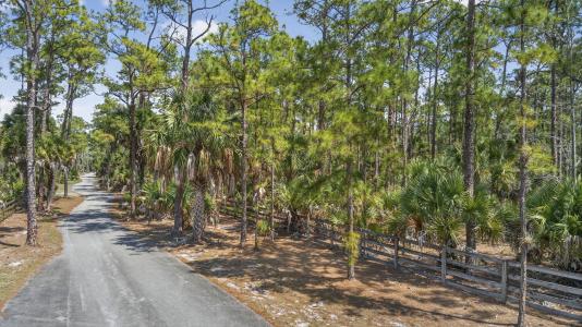 1340 Arabian Drive, Loxahatchee, Florida 33470
