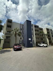 10090 NW 80th Ct 1350, Hialeah Gardens, Floride 33016, États-Unis